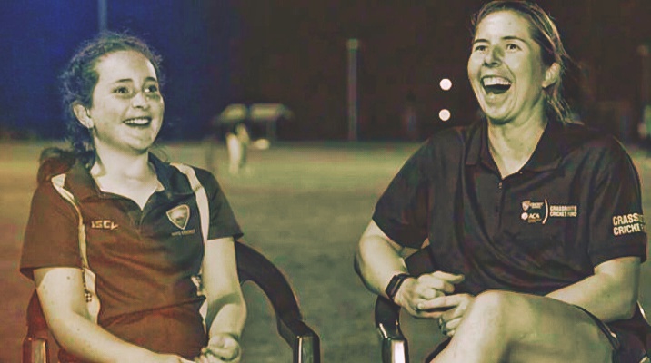 Georgia Wareham inspires young cricketers at Wolston Park Georgia Wareham inspires young cricketers at Wolston Park